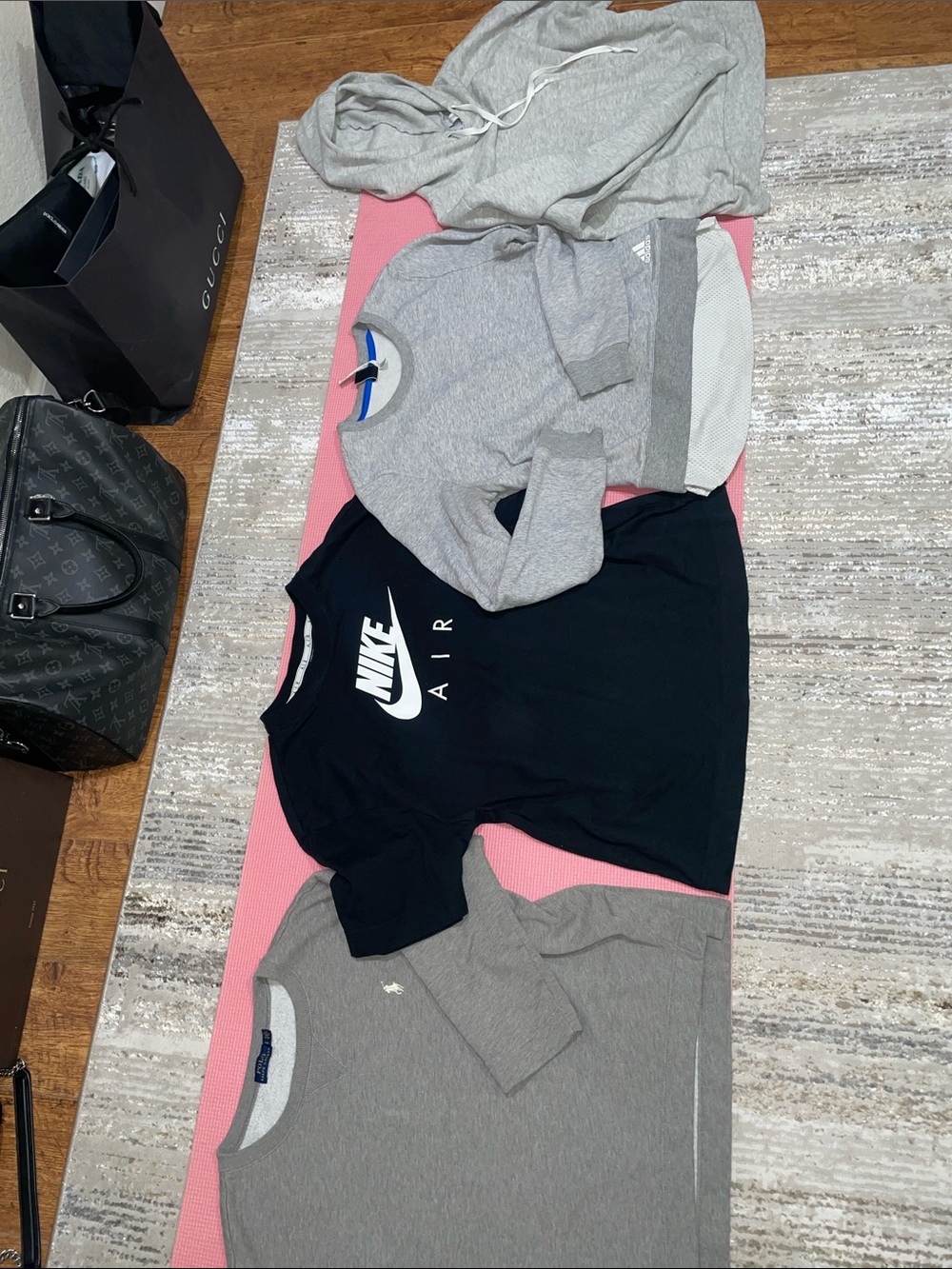 4 Bundle Polo Ralph Lauren sweater•NIKE AIR TSHIRT•adidas sweater• Zella hoodie